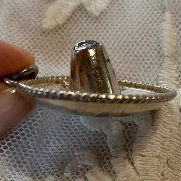 1.5” Mexican Sterling Silver Sombrero Charm Bracelet Charm or Necklace Pendant - Picture 3 of 4